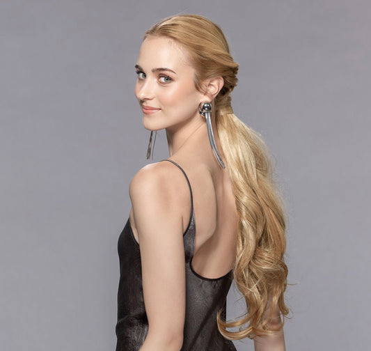 Champagne ponytail