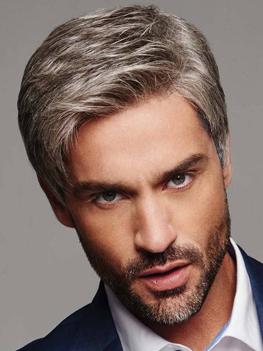 Perruque Business Cut Lace Men Line Gisela Mayer : dégradé élégant avec raie sur le côté, bordure tulle invisible, look naturel et stylable.