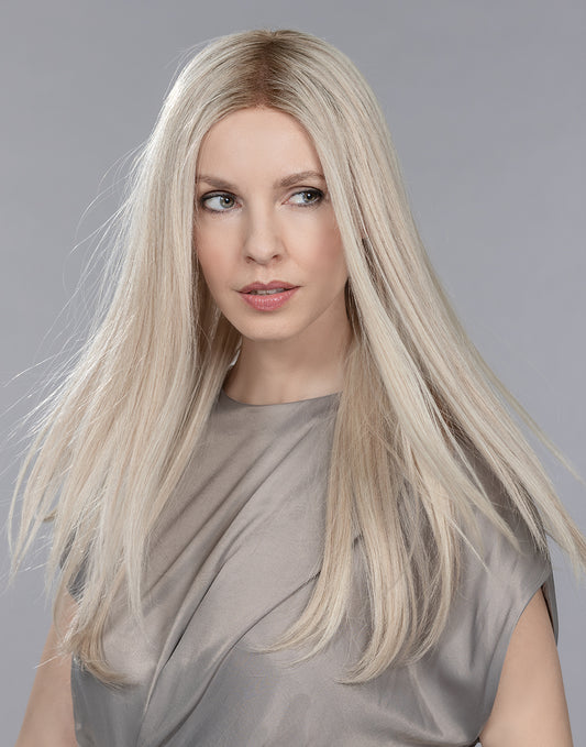 La perruque femme Diamond en vrais cheveux Remy, élégante et naturelle, idéale en cas d’alopécie ou chute de cheveux.