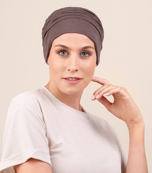 Bonnet chimio en bambou, léger et confortable, parfait pour protéger le cuir chevelu lors de la pelade et de l’alopécie.