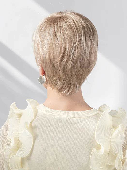 Perruque Select Soft Ellen Wille - vue de profil, look chic et discret au quotidien