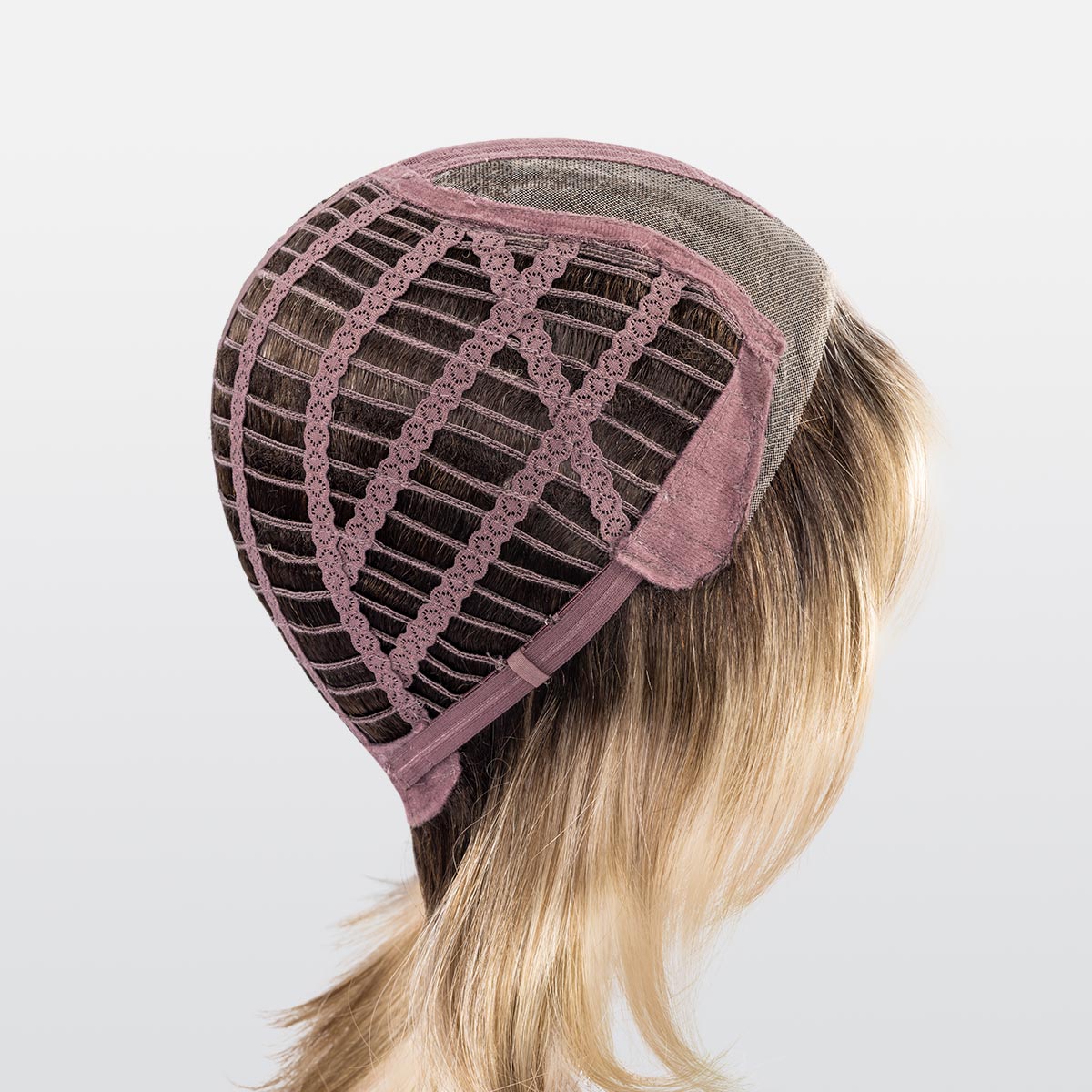 Perruque Casino Mono Ellen Wille, coloris Sandy Blonde Rooted, vue de profil