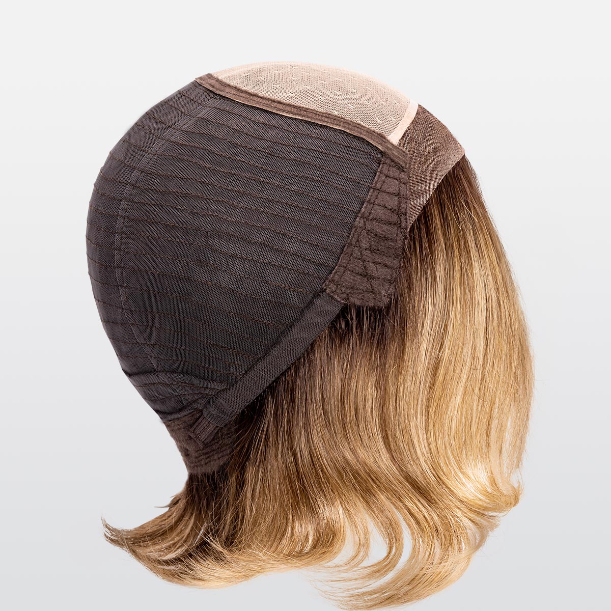 Perruque mi-longue Elegance Mono Ellen Wille portée, vue de profil