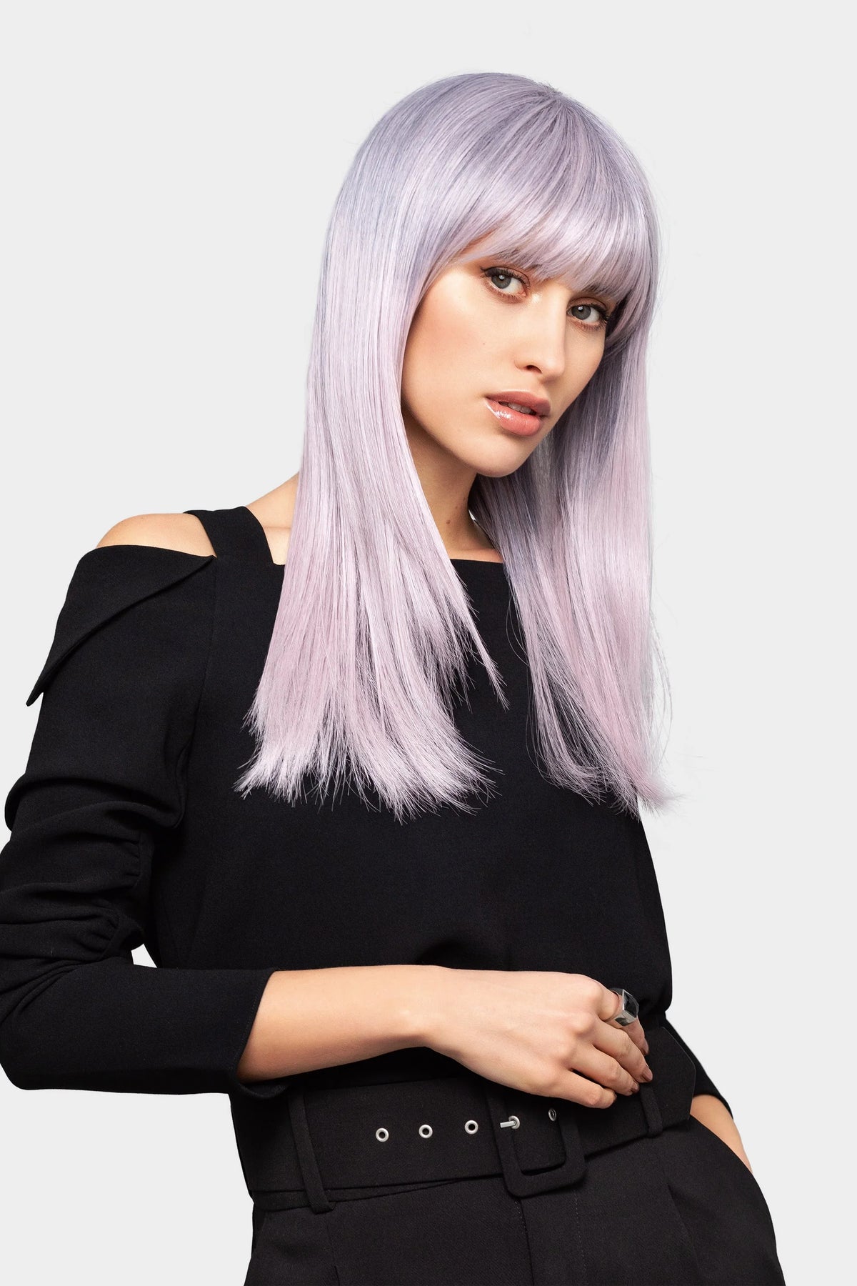 Perruque Energy Club Gisela Mayer, coloris Blue / Violet