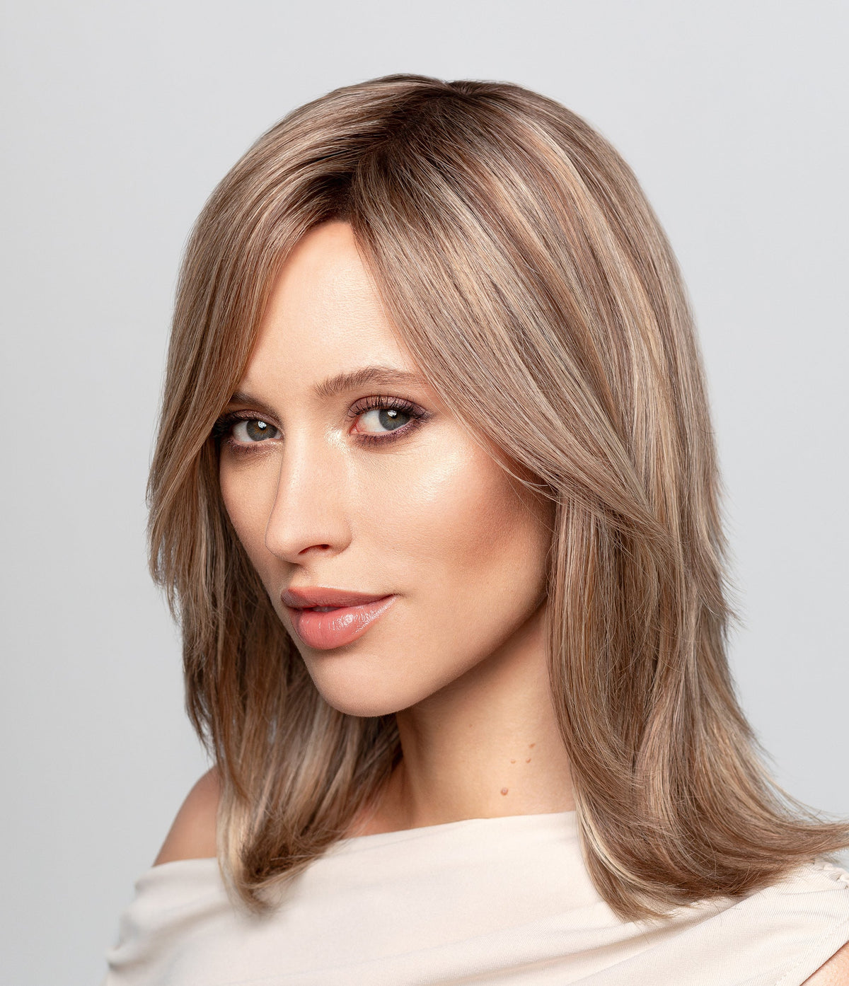 Perruque Euro Como Gisela Mayer, coloris Bernstein Rooted