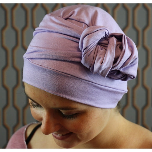 Bonnet chimio Nala Bobo Lilas Gisela Mayer, détail