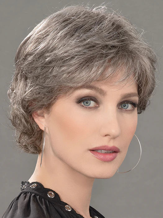 Complément capillaire Top Mono Ellen Wille en fibre synthétique, coloris Smoke Mix, pour cheveux clairsemés