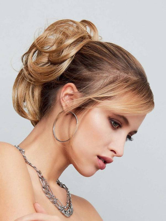 Light Pick Up Hair To Go Gisela Mayer : extension à clipser pour ajouter volume et densité instantanément à vos cheveux.
