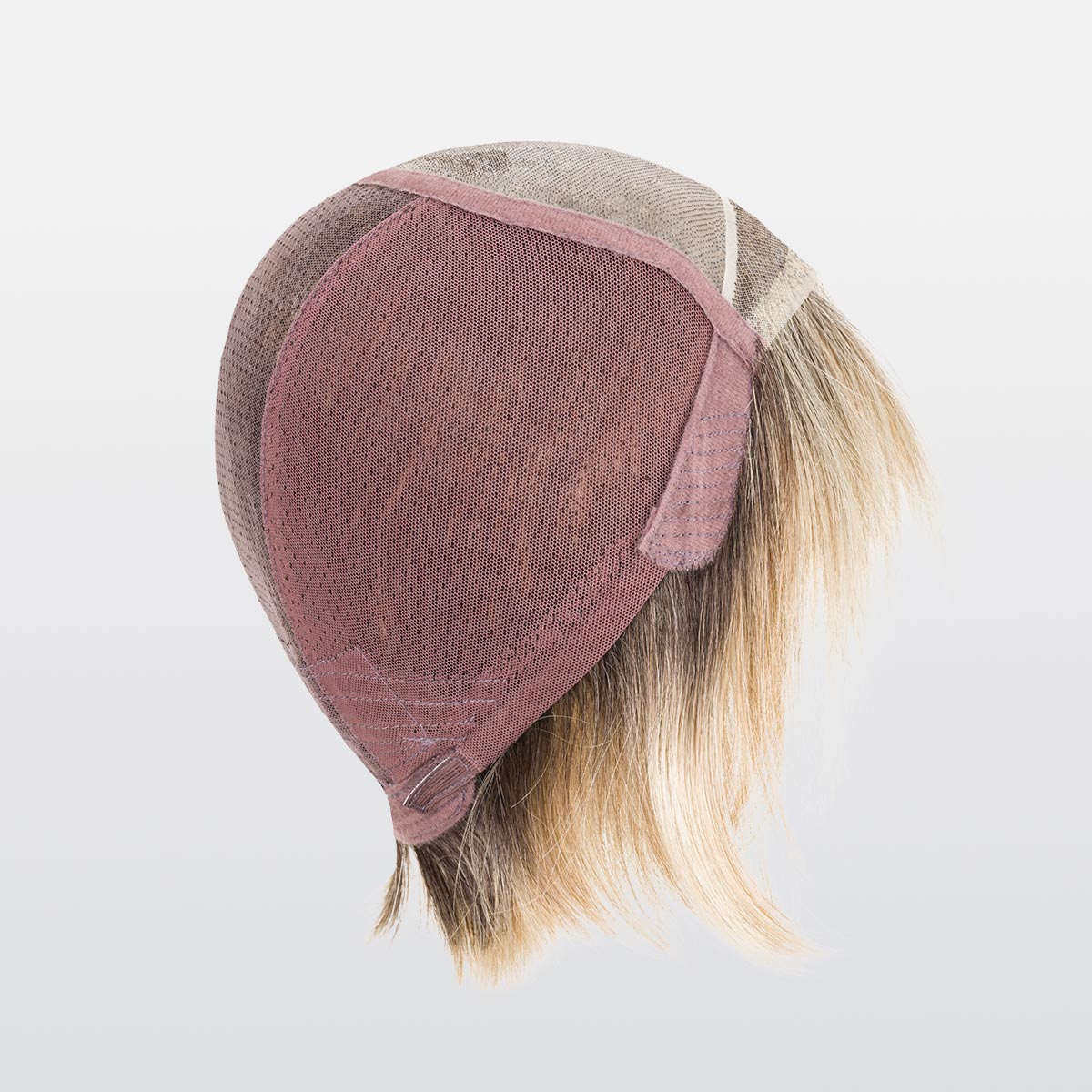 Perruque Amy Deluxe Ellen Wille, coloris Sandy Blonde Rooted, vue de profil