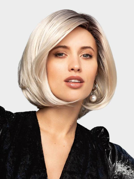 Perruque femme mi-longue Isa Mono Lace Gisela Mayer en fibre synthétique, coloris Biscuit Blond Rooted