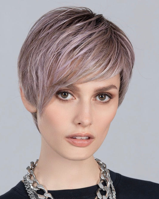 Perruque femme courte Link Mono Part Ellen Wille en fibre synthétique thermorésistante, coloris Lavender Rooted