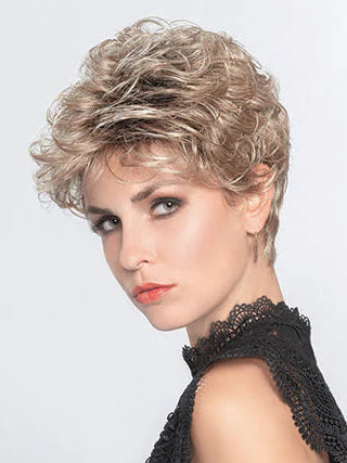 Perruque femme courte Louise Ellen Wille en fibre synthétique, coloris Champagne Rooted, pour alopécie et chimiothérapie