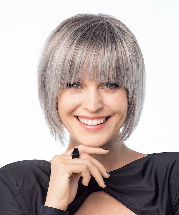 Perruque femme mi-longue Magic Date Gisela Mayer en fibre synthétique thermorésistante, coloris Ice Grey