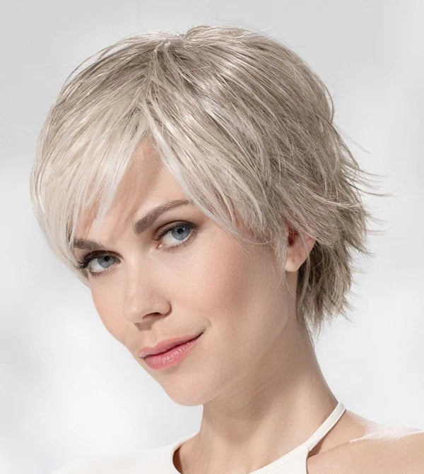 Perruque femme Avenue Small Soft Ellen Wille de la collection Hair Society, coupe courte, confort médical, thermorésistante.
