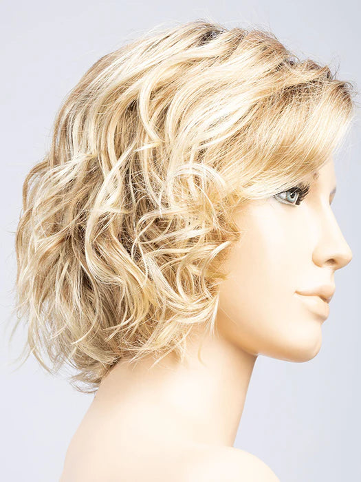 Perruque Movie Star Ellen Wille, coloris Sandy Blonde Rooted