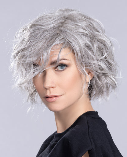 Perruque femme mi-longue Scala Mono Ellen Wille en fibre synthétique thermorésistante, coloris Snow Mix