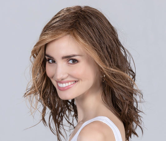 Perruque femme longue Tabu Ellen Wille en fibre synthétique thermorésistante, coloris Mocca Lighted