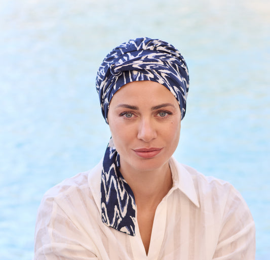 Turban chimio Ségur NJ Creation, doux et confortable, parfait pour protéger le cuir chevelu en cas de pelade ou alopécie.
